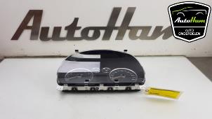 Gebruikte Instrumentenpaneel Hyundai i30 (FD) 1.6 CVVT 16V Prijs € 125,00 Margeregeling aangeboden door AutoHam