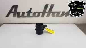 Gebruikte Luchthoeveelheidsmeter BMW 1 serie (E81) 118d 16V Prijs € 20,00 Margeregeling aangeboden door AutoHam