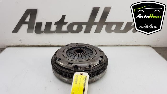 Gebruikte Vliegwiel dubbele massa Seat Leon (5FB) 1.5 TSI 16V Prijs € 150,00 Margeregeling aangeboden door AutoHam