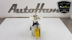 Gebruikte Tank element Pomp Opel Karl 1.0 12V Prijs € 30,00 Margeregeling aangeboden door AutoHam