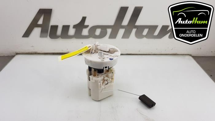 Gebruikte Tank element Pomp Ford Fiesta 6 (JA8) 1.25 16V Prijs € 30,00 Margeregeling aangeboden door AutoHam
