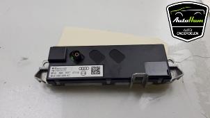 Gebruikte Antenne Audi A4 (B8) 1.8 TFSI 16V Prijs € 20,00 Margeregeling aangeboden door AutoHam