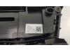 Radiobedienings paneel van een BMW 2 serie Gran Tourer (F46) 218d 2.0 TwinPower Turbo 16V 2019