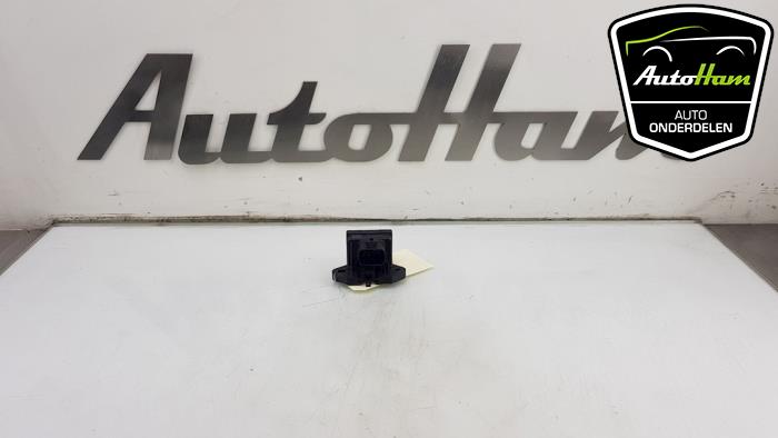 Gebruikte Brandstofpomp module Ford Focus 3 Wagon 1.0 Ti-VCT EcoBoost 12V 125 Prijs € 15,00 Margeregeling aangeboden door AutoHam