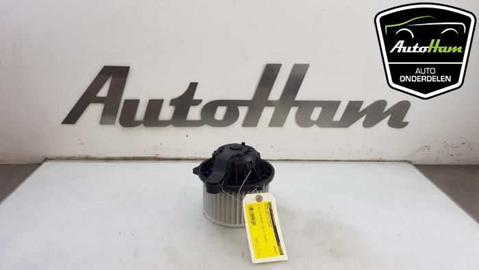 Kachel Ventilatiemotor van een Kia Picanto (TA) 1.0 12V 2016