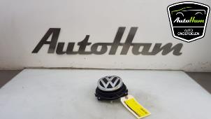 Gebruikte Handgreep Achterklep Volkswagen Golf VII (AUA) 1.0 TSI 12V BlueMotion Prijs € 50,00 Margeregeling aangeboden door AutoHam