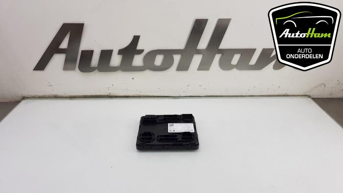 Gebruikte Computer Body Control Audi A5 Sportback (F5A/F5F) 2.0 T MHEV 16V Prijs € 80,00 Margeregeling aangeboden door AutoHam