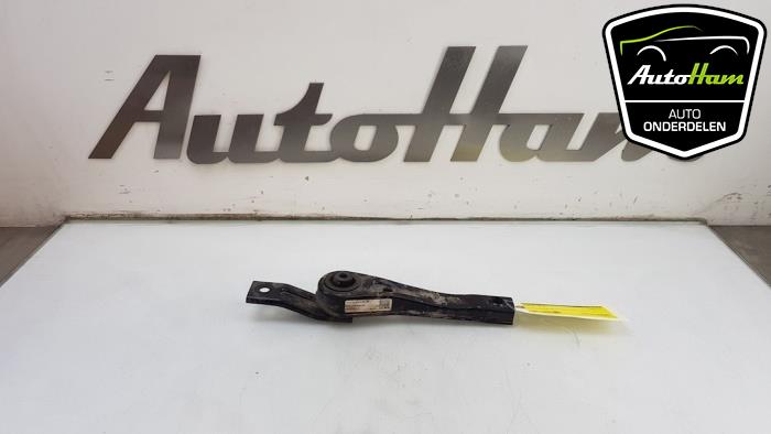 Gebruikte Versnellingsbak Steun Audi A3 Sportback (8VA/8VF) 1.0 TFSI 12V Prijs € 10,00 Margeregeling aangeboden door AutoHam