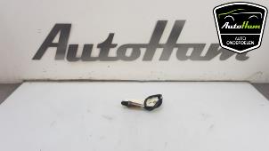 Gebruikte Lambda Sonde Renault Clio III (BR/CR) 1.2 16V Tce Prijs € 15,00 Margeregeling aangeboden door AutoHam