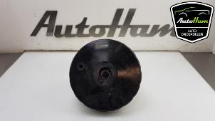 Gebruikte Rembooster Renault Clio III Estate/Grandtour (KR) 1.2 16V 75 Prijs € 35,00 Margeregeling aangeboden door AutoHam