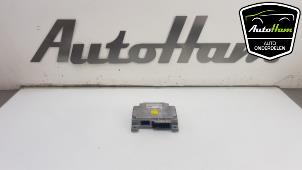 Gebruikte Module Telefoon Mercedes E (W211) 3.2 E-320 CDI 24V Prijs € 25,00 Margeregeling aangeboden door AutoHam