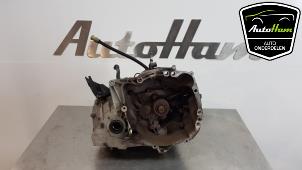 Gebruikte Versnellingsbak Renault Clio III (BR/CR) 1.2 16V 75 Prijs € 95,00 Margeregeling aangeboden door AutoHam