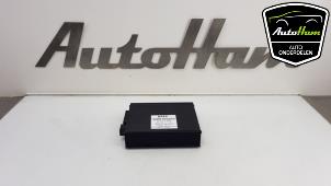 Gebruikte Radio versterker Porsche Boxster (986) 2.5 24V Prijs op aanvraag aangeboden door AutoHam