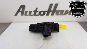 Gebruikte Inlaatspruitstuk Audi A5 Cabrio (8F7) 2.0 TDI 16V Prijs € 75,00 Margeregeling aangeboden door AutoHam