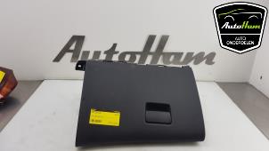 Gebruikte Dashboardkastje Opel Astra J (PC6/PD6/PE6/PF6) 1.7 CDTi 16V 110 Prijs € 40,00 Margeregeling aangeboden door AutoHam
