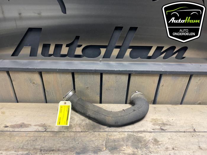 Gebruikte Intercooler Buis Audi A4 (B8) 2.0 TDI 16V Prijs € 35,00 Margeregeling aangeboden door AutoHam