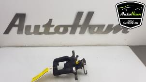 Gebruikte Remklauw (Tang) links-achter Opel Astra J (PC6/PD6/PE6/PF6) 1.7 CDTi 16V 110 Prijs € 50,00 Margeregeling aangeboden door AutoHam