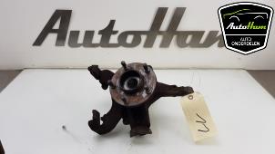 Gebruikte Fusee links-voor Ford C-Max (DM2) 1.8 16V Flexifuel Prijs € 25,00 Margeregeling aangeboden door AutoHam