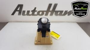 Gebruikte Selectiehendel automaat Hyundai i10 (F5) 1.2i 16V Prijs € 40,00 Margeregeling aangeboden door AutoHam