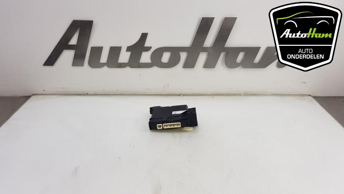 Gebruikte Koeling Module Toyota Yaris III (P13) 1.5 16V Hybrid Prijs € 40,00 Margeregeling aangeboden door AutoHam