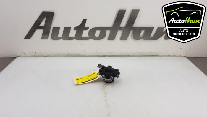 Gebruikte Verstuiver brug Ford Transit Connect 1.8 TDCi 75 Prijs € 50,00 Margeregeling aangeboden door AutoHam