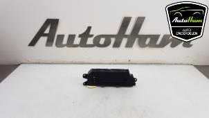 Gebruikte Display Interieur Hyundai i20 1.4i 16V Prijs € 25,00 Margeregeling aangeboden door AutoHam