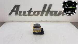 Gebruikte ABS Pomp Renault Clio III (BR/CR) 1.5 dCi 70 Prijs € 35,00 Margeregeling aangeboden door AutoHam