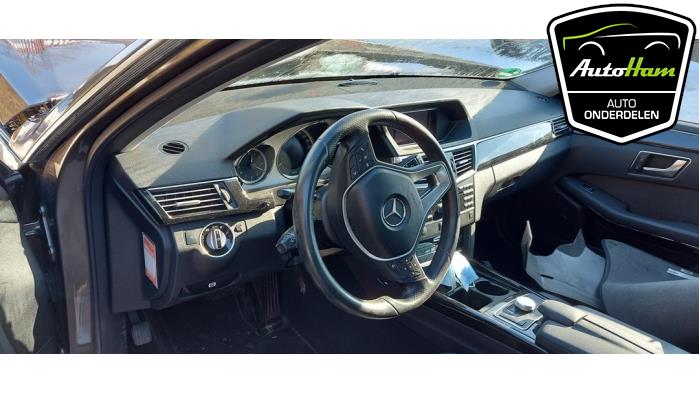 Module + Airbag Set van een Mercedes-Benz E Estate (S212) E-200 CDI 16V BlueEfficiency,BlueTEC 2012