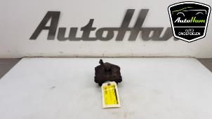 Gebruikte Remklauw (Tang) links-achter BMW 3 serie (E46/4) 316i 16V Prijs € 50,00 Margeregeling aangeboden door AutoHam