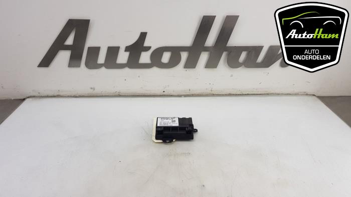 Gebruikte Brandstofpomp module Mercedes E Estate (S212) E-200 CDI 16V BlueEfficiency,BlueTEC Prijs € 50,00 Margeregeling aangeboden door AutoHam