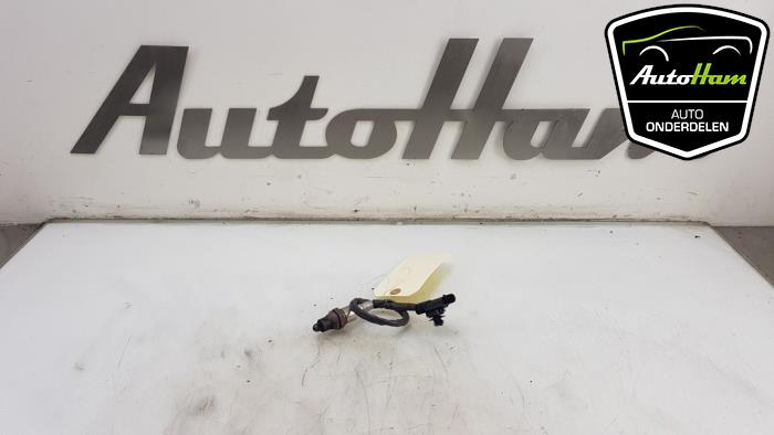 Gebruikte Lambda Sonde Peugeot 208 II (UB/UH/UP) 1.2 Vti 12V PureTech 75 Prijs € 15,00 Margeregeling aangeboden door AutoHam