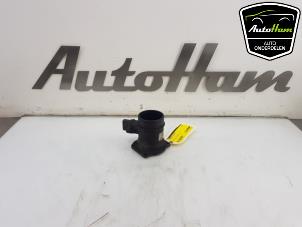 Gebruikte Luchthoeveelheidsmeter Volkswagen Passat (3B2) 1.8 20V Prijs € 30,00 Margeregeling aangeboden door AutoHam