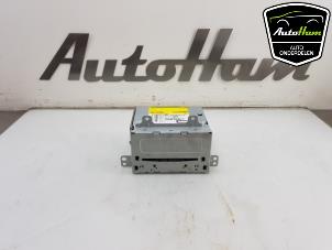 Gebruikte Radio Opel Meriva Mk.II 1.4 16V Ecotec Prijs € 50,00 Margeregeling aangeboden door AutoHam