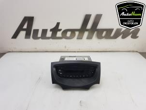 Gebruikte Radio Ford Ka II 1.2 Prijs € 40,00 Margeregeling aangeboden door AutoHam