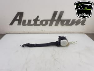 Gebruikte Veiligheidsgordel rechts-achter BMW 5 serie (F10) 520d 16V Prijs € 30,00 Margeregeling aangeboden door AutoHam