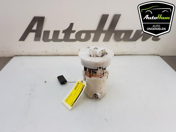 Gebruikte Tank element Pomp Ford Fiesta 6 (JA8) 1.25 16V Prijs € 25,00 Margeregeling aangeboden door AutoHam