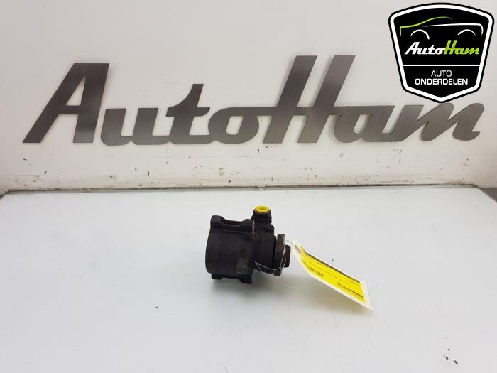 Gebruikte Pomp Servo Volkswagen Golf IV (1J1) 2.3 V5 GTI Prijs € 25,00 Margeregeling aangeboden door AutoHam
