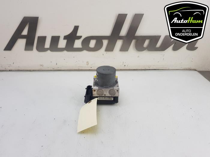 Gebruikte ABS Pomp Renault Scénic II (JM) 1.6 16V Prijs € 30,00 Margeregeling aangeboden door AutoHam