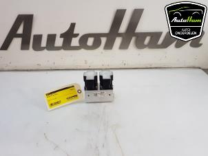 Gebruikte Airco deel (div) Volkswagen ID.3 (E11/E12) First, Life, Pro 58 kWh Prijs € 75,00 Margeregeling aangeboden door AutoHam