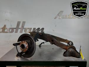 Gebruikte Fusee links-achter Citroen Jumpy 2.0 Blue HDI 120 Prijs € 95,00 Margeregeling aangeboden door AutoHam