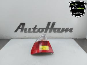 Gebruikte Achterlicht links BMW 3 serie Touring (E46/3) 318i 16V Prijs € 30,00 Margeregeling aangeboden door AutoHam