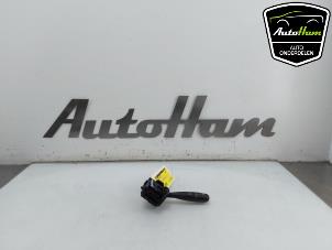 Gebruikte Schakelaar Ruitenwisser Opel Agila (B) 1.0 12V Prijs € 5,00 Margeregeling aangeboden door AutoHam