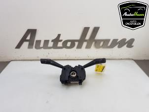 Gebruikte Licht + Raw Schakelaar Fiat Fiorino (225) 1.3 JTD 16V Multijet Prijs € 45,00 Margeregeling aangeboden door AutoHam