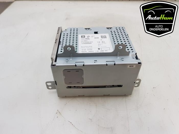 Radio CD Speler van een Opel Mokka/Mokka X 1.4 Turbo 16V 4x2 2015