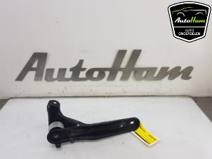 Gebruikte Motorsteun Porsche Cayenne (9PA) 4.5 V8 32V Turbo Prijs € 20,00 Margeregeling aangeboden door AutoHam