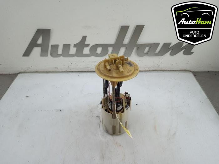 Gebruikte Tank element Pomp Mercedes Sprinter 3,5t (906.63) 310 CDI 16V Prijs € 35,00 Margeregeling aangeboden door AutoHam