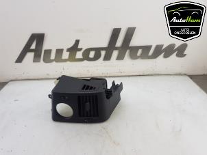 Gebruikte Dashboard deel Mercedes Sprinter 3,5t (906.63) 310 CDI 16V Prijs € 20,00 Margeregeling aangeboden door AutoHam