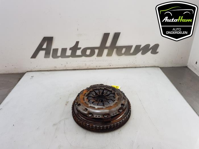 Gebruikte Dubbele massa vliegwiel Nissan Pulsar (C13) 1.2 12V DIG-T Prijs € 95,00 Margeregeling aangeboden door AutoHam