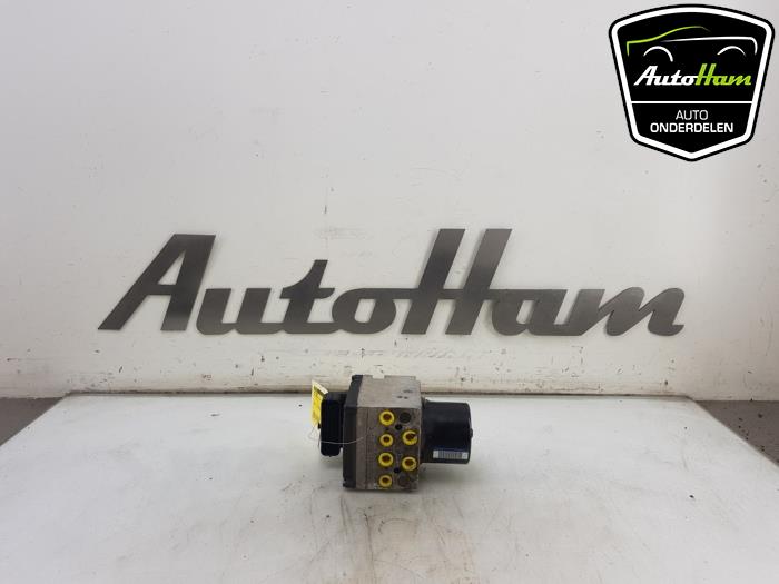 Gebruikte ABS Pomp Volkswagen Passat Variant (3C5) 2.0 Blue TDI 16V Prijs € 50,00 Margeregeling aangeboden door AutoHam