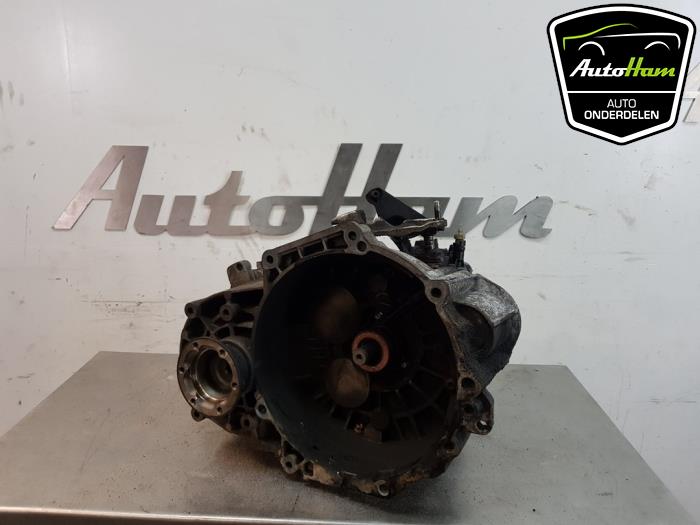 Gebruikte Versnellingsbak Volkswagen Passat Variant (3C5) 2.0 Blue TDI 16V Prijs € 95,00 Margeregeling aangeboden door AutoHam